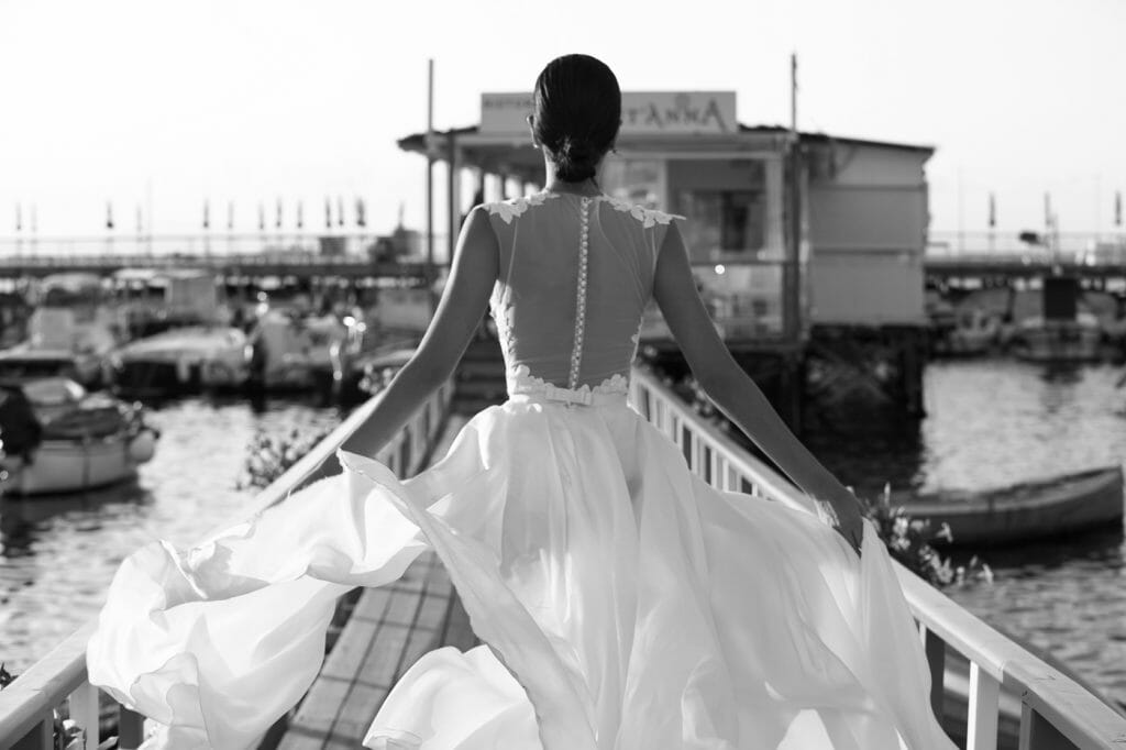 Portrait ideas for Italy destination wedding